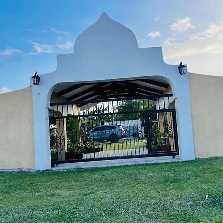 Janessa'S Dwellery Bed & Breakfast Port Vila Luaran gambar